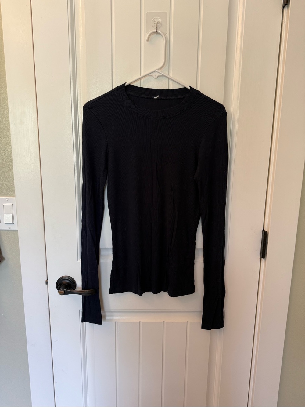 Splits59 Navy Long-Sleeve Crewneck Top